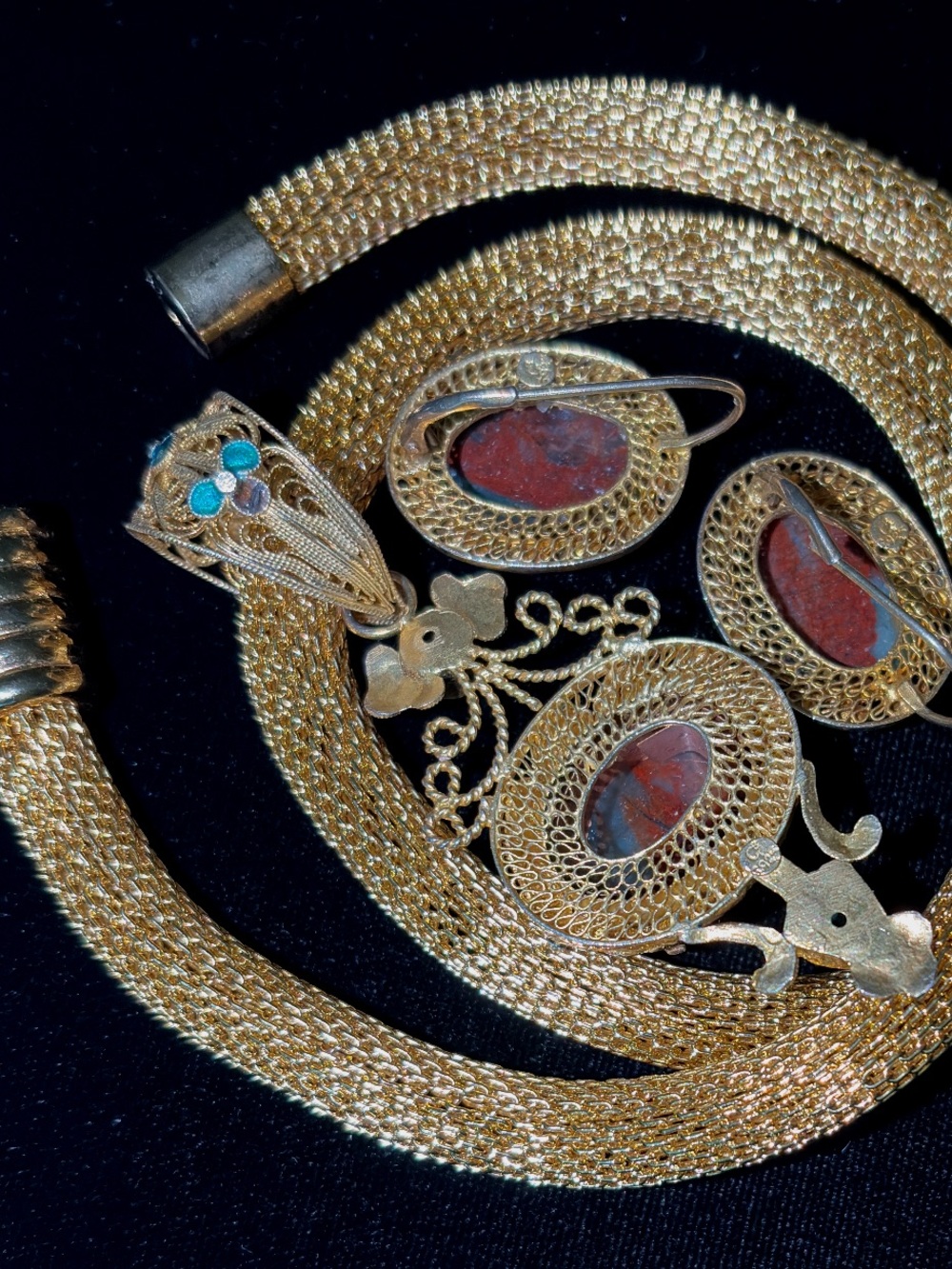 Vintage Gold Plated Vermeil Statement Pendant Necklace Earring Set - NWOT - Picture 14 of 16